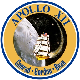 Apollo 12 insignia